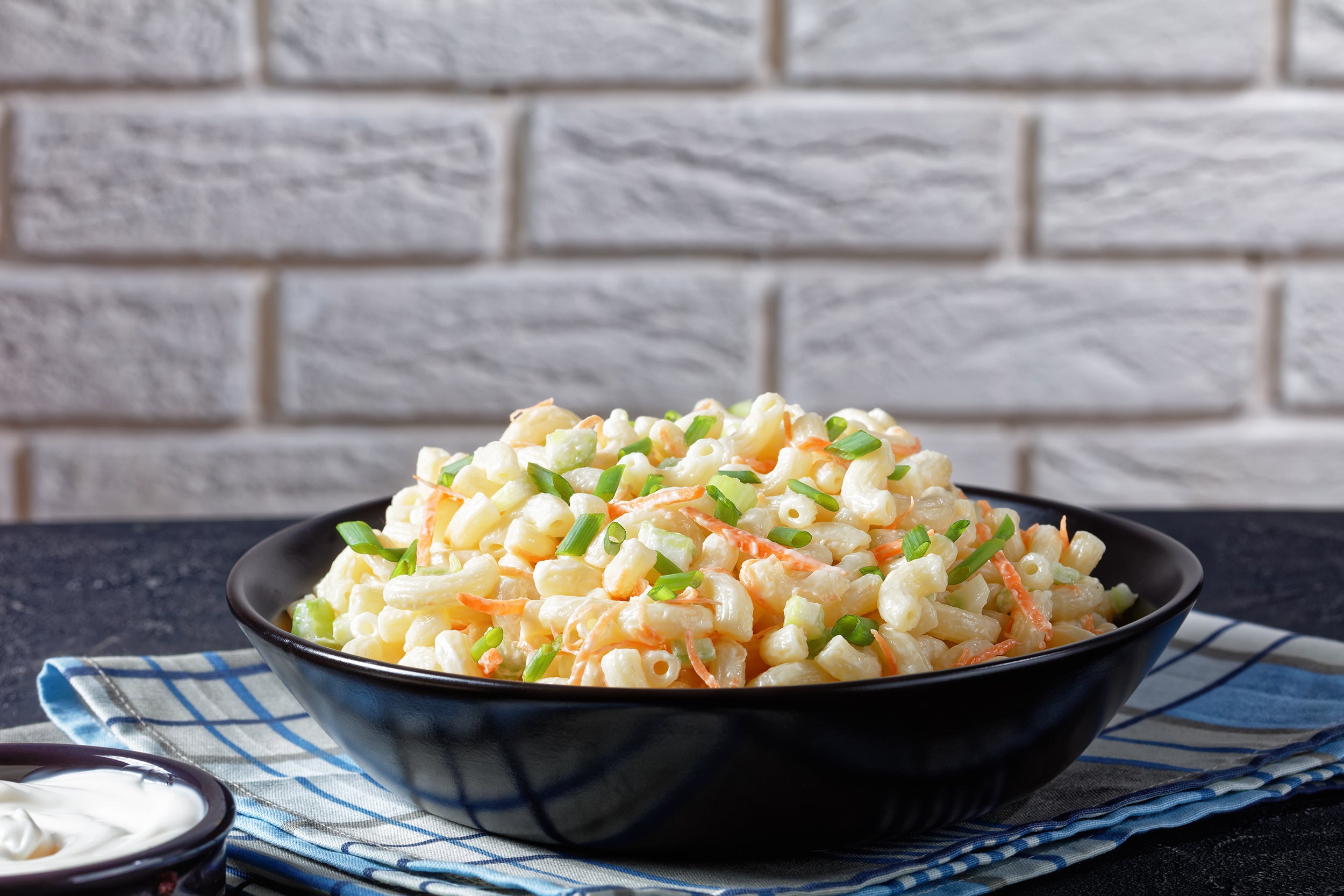 US Blues Mac Salad Quart